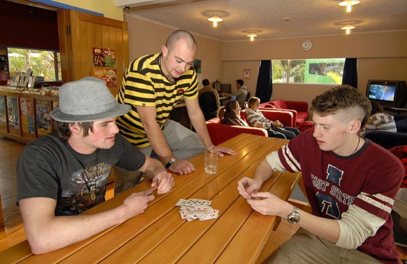 Paihia Ocean Club Hostel Екстериор снимка