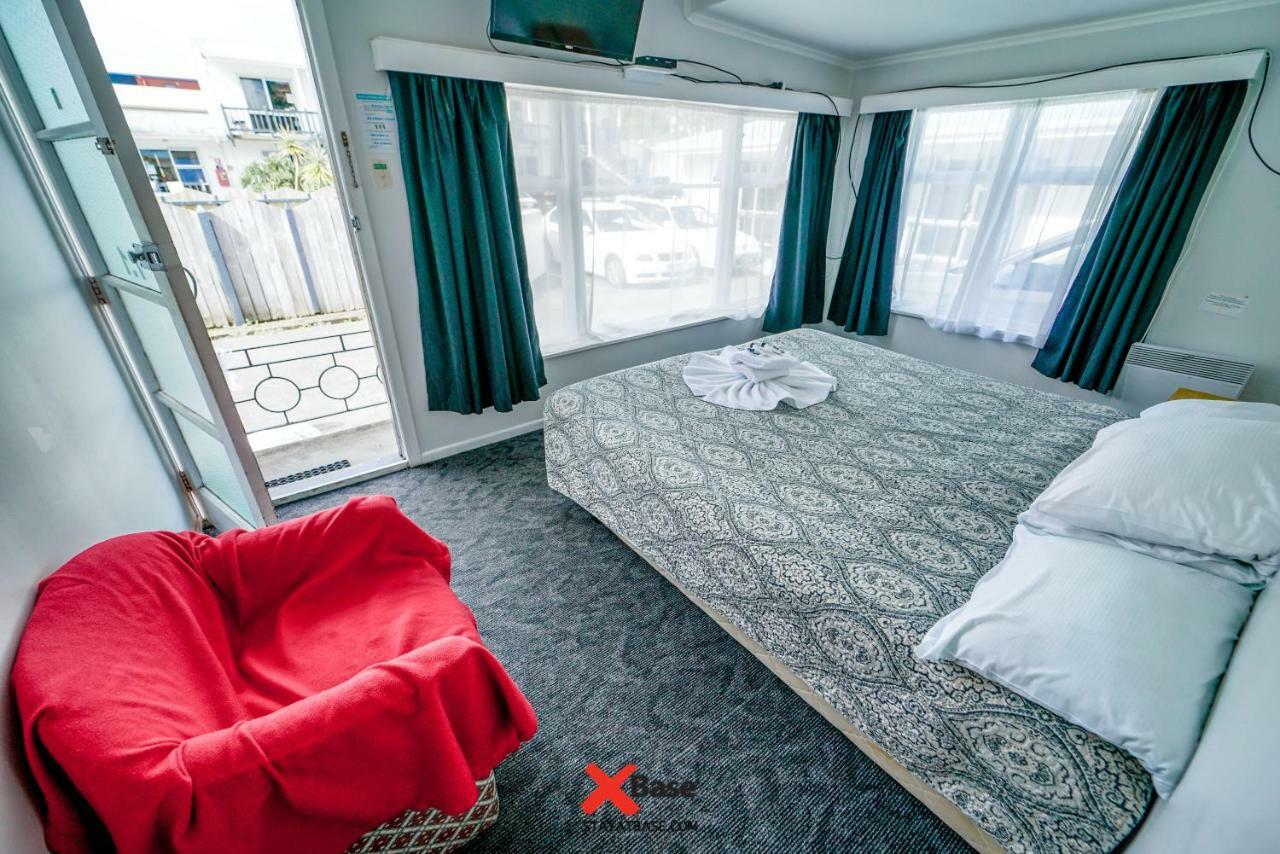 Paihia Ocean Club Hostel Екстериор снимка